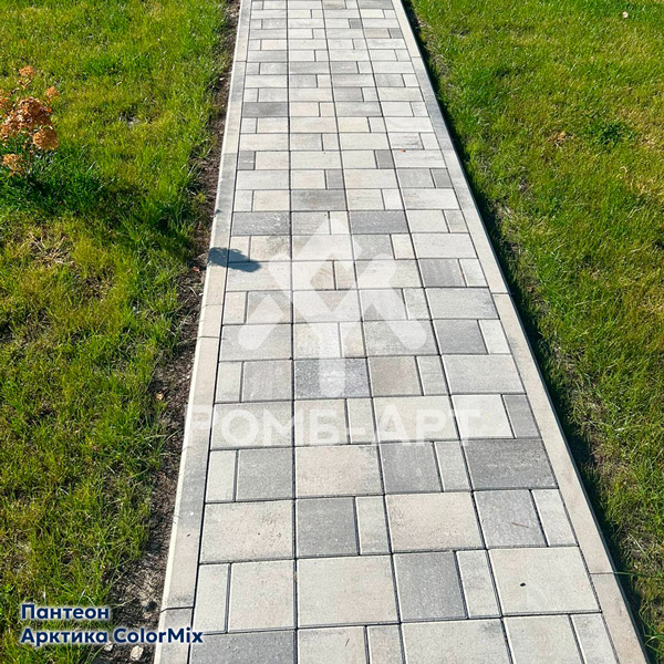 Что лучше &mdash; брусчатка или асфальт: подробное сравнение